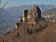 30 Corna Pedezzina (962 m) versante sud